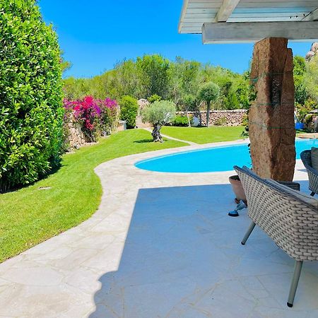 Villa Ibiscus Cannigione Esterno foto